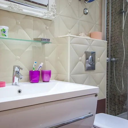 Apartman Micelina *