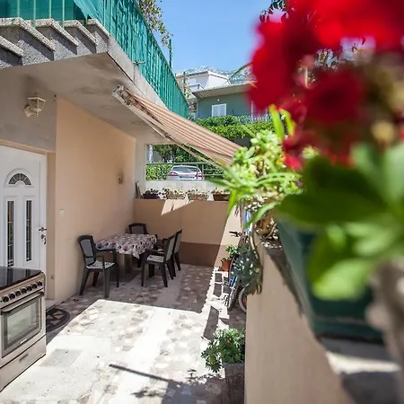 Micelina Apartman Makarska